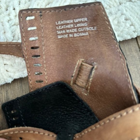 Black Sandal - Picture 8 of 8